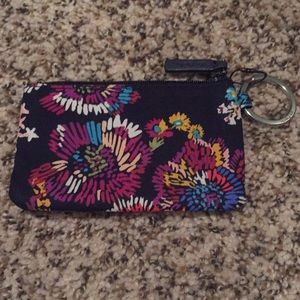 Vera Bradley Accessories - NWT Vera Bradley ID Badge Holder/Wallet Vera Bradley Accessories - NWT Vera Bradley ID Badge Holder/Wallet
